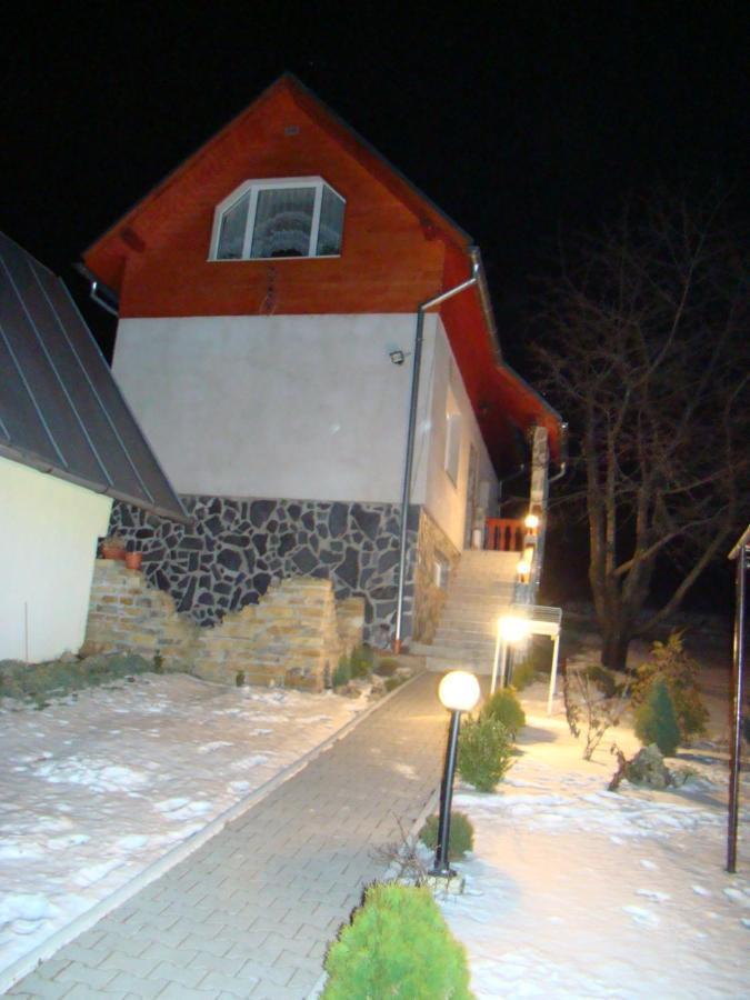 A-Privat Hotel Liptovsky Mikulas Exterior photo